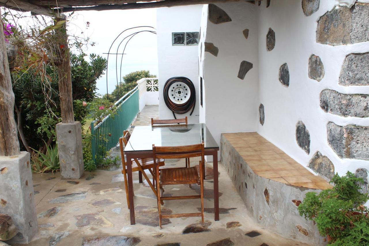 Vivienda Vacacional Capellania Con Piscina Tijarafe Exterior photo