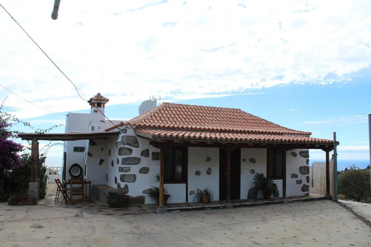 Vivienda Vacacional Capellania Con Piscina Tijarafe Exterior photo